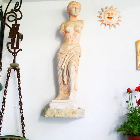 Melody מלון דירות