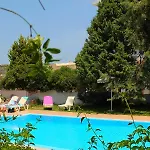 Melody Ξενοδοχείο με διαμερίσματα Φαληράκι