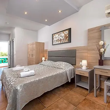 Melody Lejlighedshotel 3*