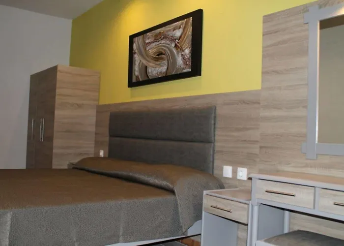 Melody 3* פליראקי